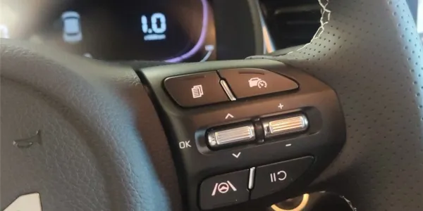 visuel - Kia Stonic 1.0 T-GDI 100 CH DCT7 GT Line