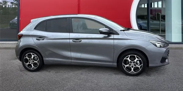 visuel - MG mg3 1.5 L HYBRID+ 195 CH Luxury