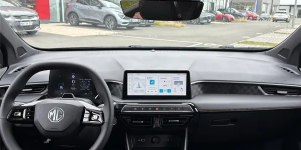 visuel - MG mg3 1.5 L HYBRID+ 195 CH Luxury