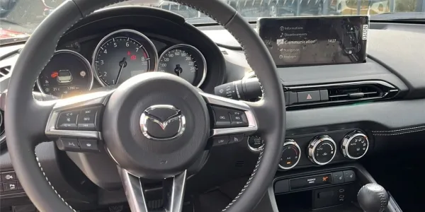 visuel - Mazda MX-5 IV ROADSTER 2024 1.5L SKYACTIV-G 132 CH Homura