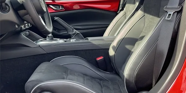 visuel - Mazda MX-5 IV ROADSTER 2024 1.5L SKYACTIV-G 132 CH Homura