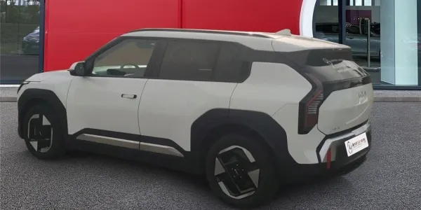 visuel - Kia EV3 81.4 KWH 204 CH Earth
