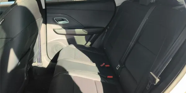 visuel - MG ZS III 1.5 L HYBRID+ 197 CH Luxury