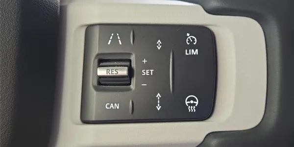 visuel - Land Rover Defender II 90 D250 MHEV BVA8 HARDTOP S