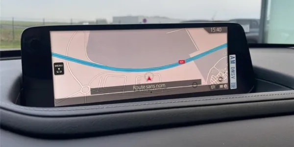 visuel - Mazda CX-30 2025 2.5L E-SKYACTIV G M HYBRID 140 CH 4X2 BVM6 Exclusive-Line