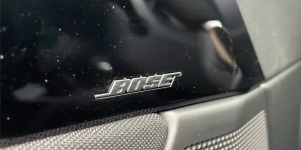 visuel - Mazda CX-30 2025 2.5L E-SKYACTIV G M HYBRID 140 CH 4X2 BVM6 Exclusive-Line