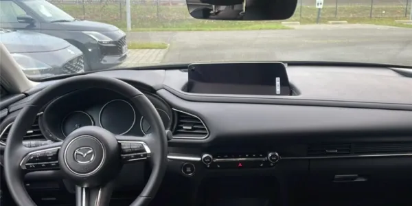 visuel - Mazda CX-30 2025 2.5L E-SKYACTIV G M HYBRID 140 CH 4X2 BVM6 Exclusive-Line