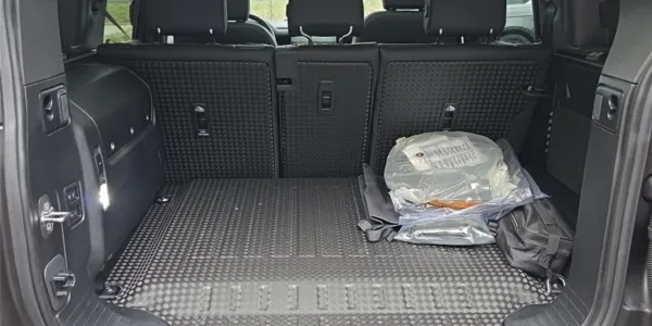 visuel - Land Rover Defender II 110 P300E PHEV BVA8 X-DYNAMIC SE