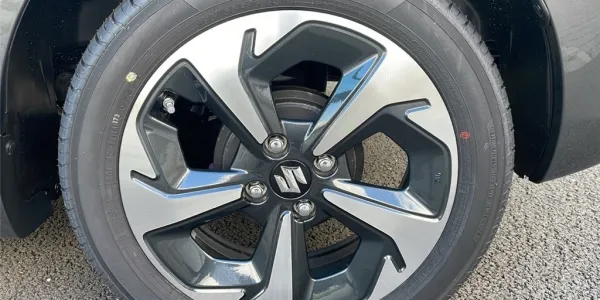 visuel - Suzuki Swift IV 1.2 DUALJET HYBRID Pack