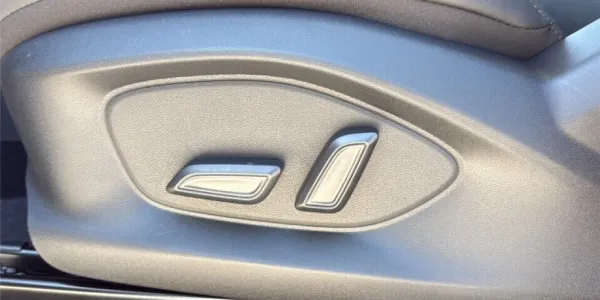 visuel - MG ZS III 1.5 L HYBRID+ 197 CH Luxury