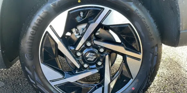 visuel - Suzuki Vitara IV 1.4 BOOSTERJET HYBRID Style