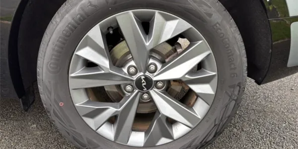 visuel - Kia Sportage V 1.6 T-GDI 210CH ISG HYBRIDE BVA6 4X2 GT-line
