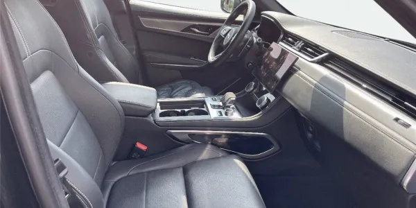 visuel - Jaguar F-Pace 2.0 - P400E PHEV AWD BVA8 R-Dynamic SE