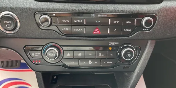 visuel - Kia e-niro NIRO 64KWH E-PREMIUM ELECTRIQUE 204 CH