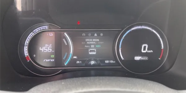 visuel - Kia e-niro NIRO 64KWH E-PREMIUM ELECTRIQUE 204 CH