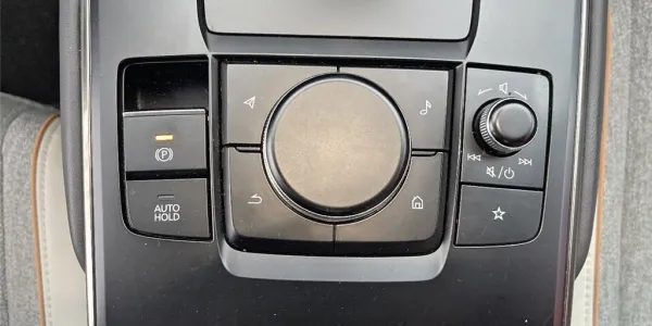 visuel - Mazda MX-30 FIRST Edition Mo E-SKYACTIV 145 CH Modern Confidence