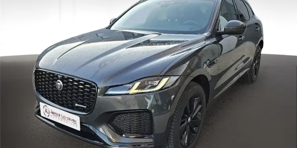 Photo - Jaguar F-Pace 2.0 - P400E PHEV AWD BVA8 R-Dynamic SE