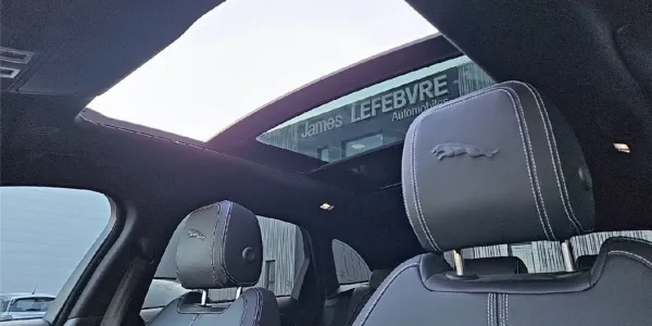 visuel - Jaguar F-Pace 2.0 - P400E PHEV AWD BVA8 R-Dynamic SE