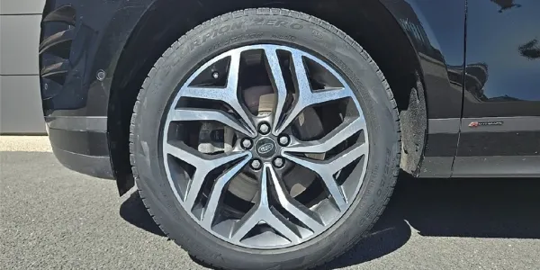 visuel - Land Rover Range Rover Evoque II D180 AWD BVA9 R-Dynamic SE