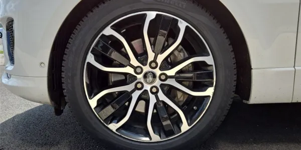 visuel - Land Rover Range Rover Sport II MARK IX D300 3.0D I6 300CH HSE Dynamic