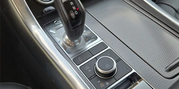 visuel - Land Rover Range Rover Sport II MARK IX D300 3.0D I6 300CH HSE Dynamic