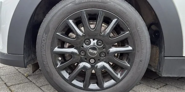 visuel - Mini 3 portes MINI F56 HATCH LCI II Cooper 136 ch Edition Camden