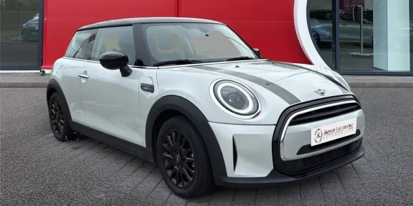 visuel - Mini 3 portes MINI F56 HATCH LCI II Cooper 136 ch Edition Camden