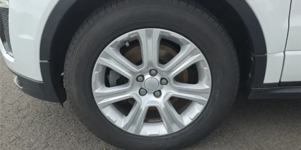 visuel - Land Rover Range Rover Evoque MARK IV TD4 180 BVA SE Dynamic