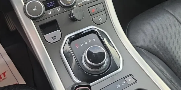 visuel - Land Rover Range Rover Evoque MARK IV TD4 180 BVA SE Dynamic