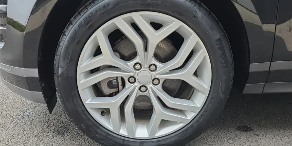 visuel - Land Rover Range Rover Evoque II MARK III P200 FLEXFUEL MHEV AWD BVA9 R-Dynamic SE