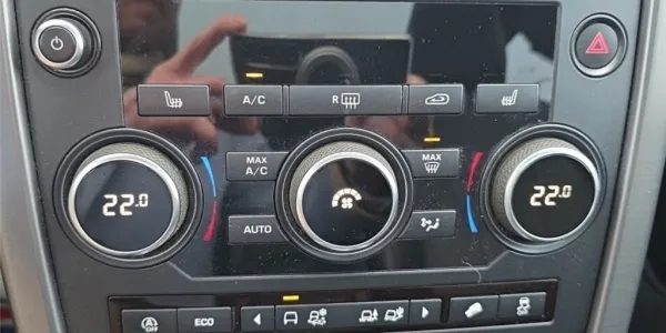 visuel - Land Rover Discovery Sport MARK IV TD4 180CH BVA Landmark