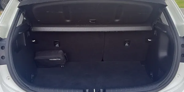 visuel - Kia Rio IV 1.0 T-GDI 120 CH MHEV IBVM6 GT Line Premium