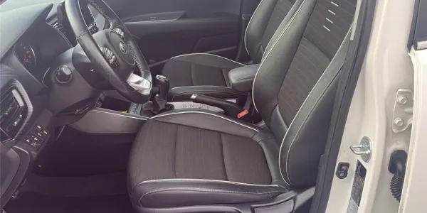 visuel - Kia Rio IV 1.0 T-GDI 120 CH MHEV IBVM6 GT Line Premium