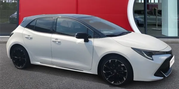 visuel - Toyota Corolla XII HYBRIDE MY21 122H GR Sport