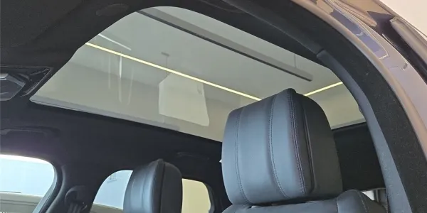 visuel - Land Rover Range Rover Velar 2.0L P400E PHEV 404CH AWD BVA Dynamic HSE