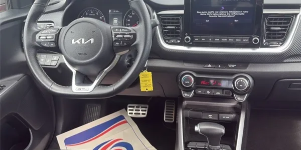 visuel - Kia Stonic 1.0 T-GDI 120 CH MHEV DCT7 GT Line