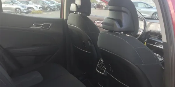 visuel - Kia Sportage V 1.6 T-GDI 230CH ISG HYBRIDE BVA6 4X2 Active