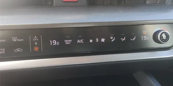 visuel - Kia Sportage V 1.6 T-GDI 230CH ISG HYBRIDE BVA6 4X2 Active