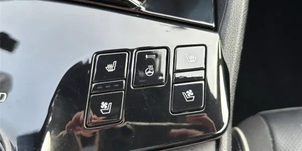 visuel - Kia Sportage V 1.6 T-GDI 230CH ISG HYBRIDE BVA6 4X4 GT Line Premium