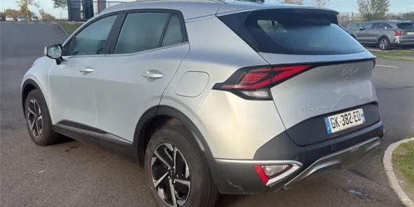 visuel - Kia Sportage V 1.6 T-GDI 230CH ISG HYBRIDE BVA6 4X2 Active