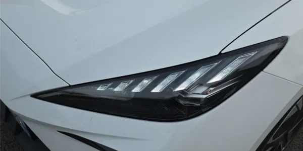 visuel - MG MG4 ELECTRIC 51KWH - 125 KW 2WD Standard