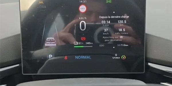 visuel - MG MG4 ELECTRIC 51KWH - 125 KW 2WD Standard