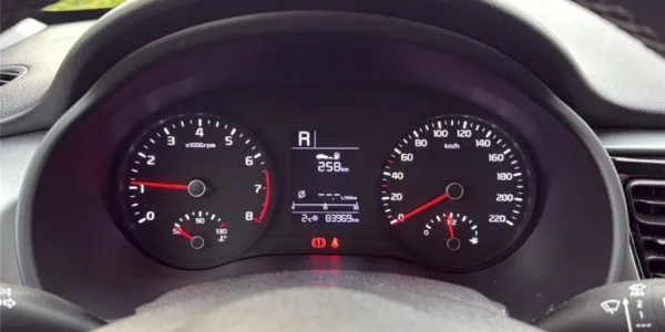 visuel - Kia Rio IV 1.0L T-GDI 100 CH ISG Urban Edition