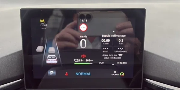 visuel - MG MG4 ELECTRIC 51KWH - 125 KW 2WD Standard