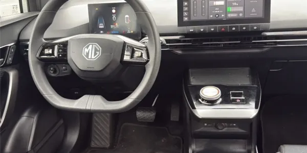 visuel - MG MG4 ELECTRIC 51KWH - 125 KW 2WD Standard