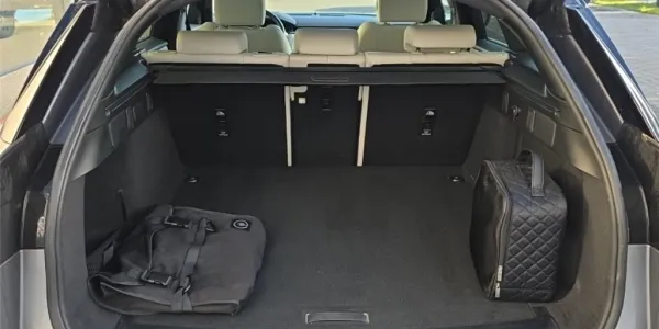 visuel - Land Rover Range Rover Velar 2.0L P400E PHEV 404CH SE R-Dynamic