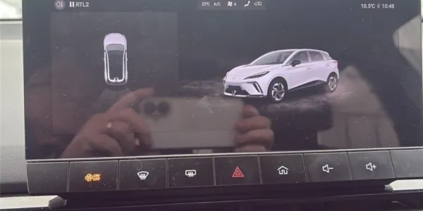 visuel - MG MG4 ELECTRIC 51KWH - 125 KW 2WD Standard