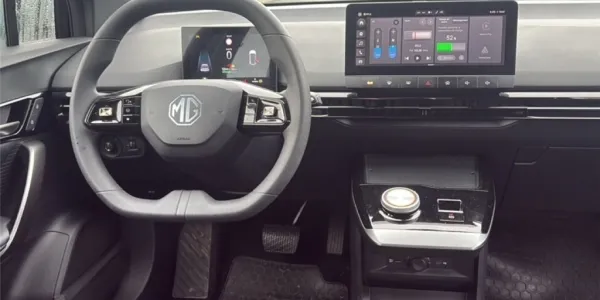 visuel - MG MG4 ELECTRIC 51KWH - 125 KW 2WD Standard