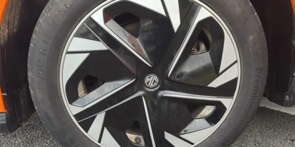 visuel - MG MG4 ELECTRIC 64KWH - 150 KW 2WD Luxury