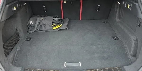 visuel - Jaguar F-Pace PLUG-IN HYB P400e R-DYNAMIC S 2.0 - PHEV AWD BVA8 Black